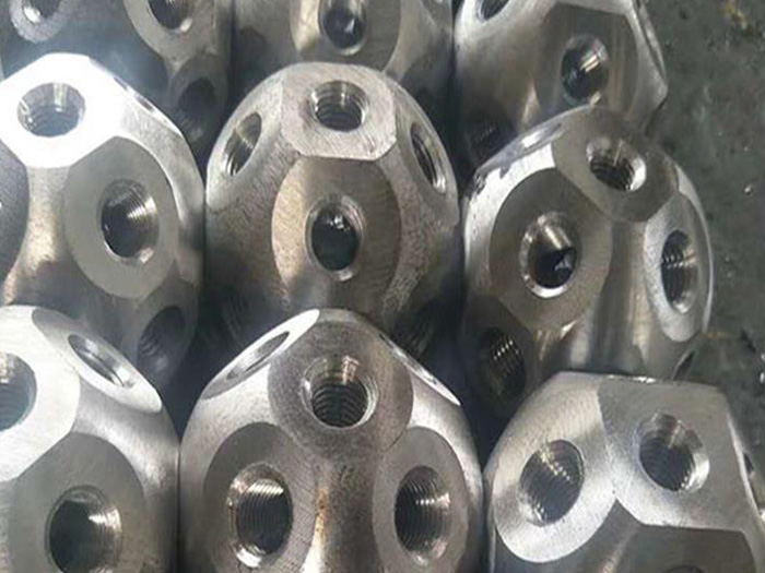 灵武螺栓球网架杆件制作